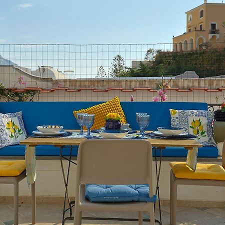 Casa Flavia Positano Center - 5 Minutes To Beach And 4 Air Conditioning Eksteriør bilde