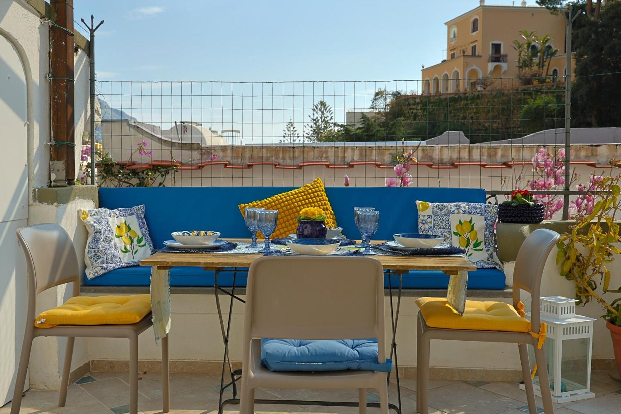 Casa Flavia Positano Center - 5 Minutes To Beach And 4 Air Conditioning Eksteriør bilde